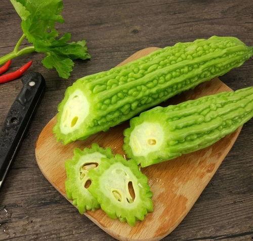 梦到别人吃酥瓜,揭秘梦中他人品尝酥瓜的神秘寓意